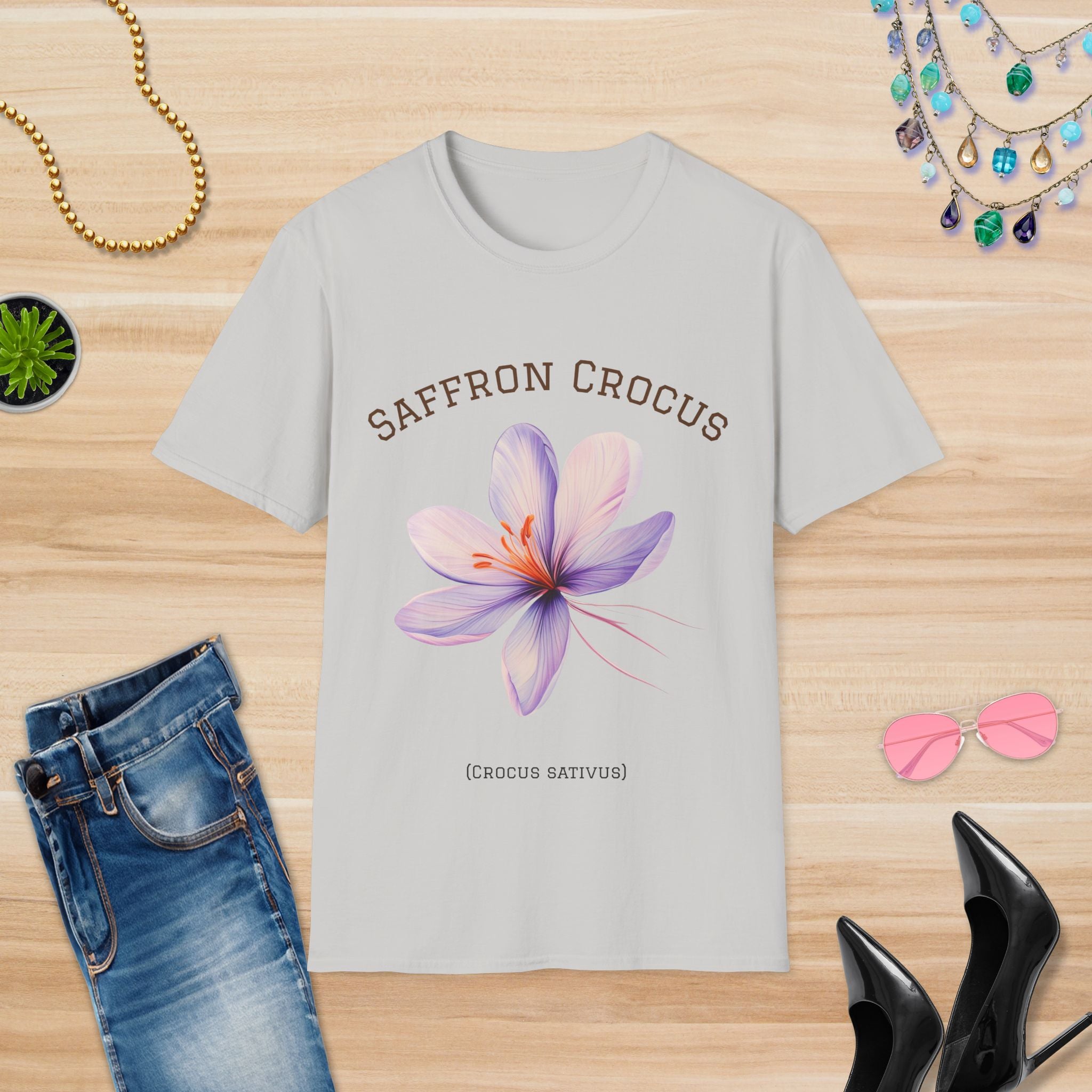 Saffron Crocus: T-Shirt